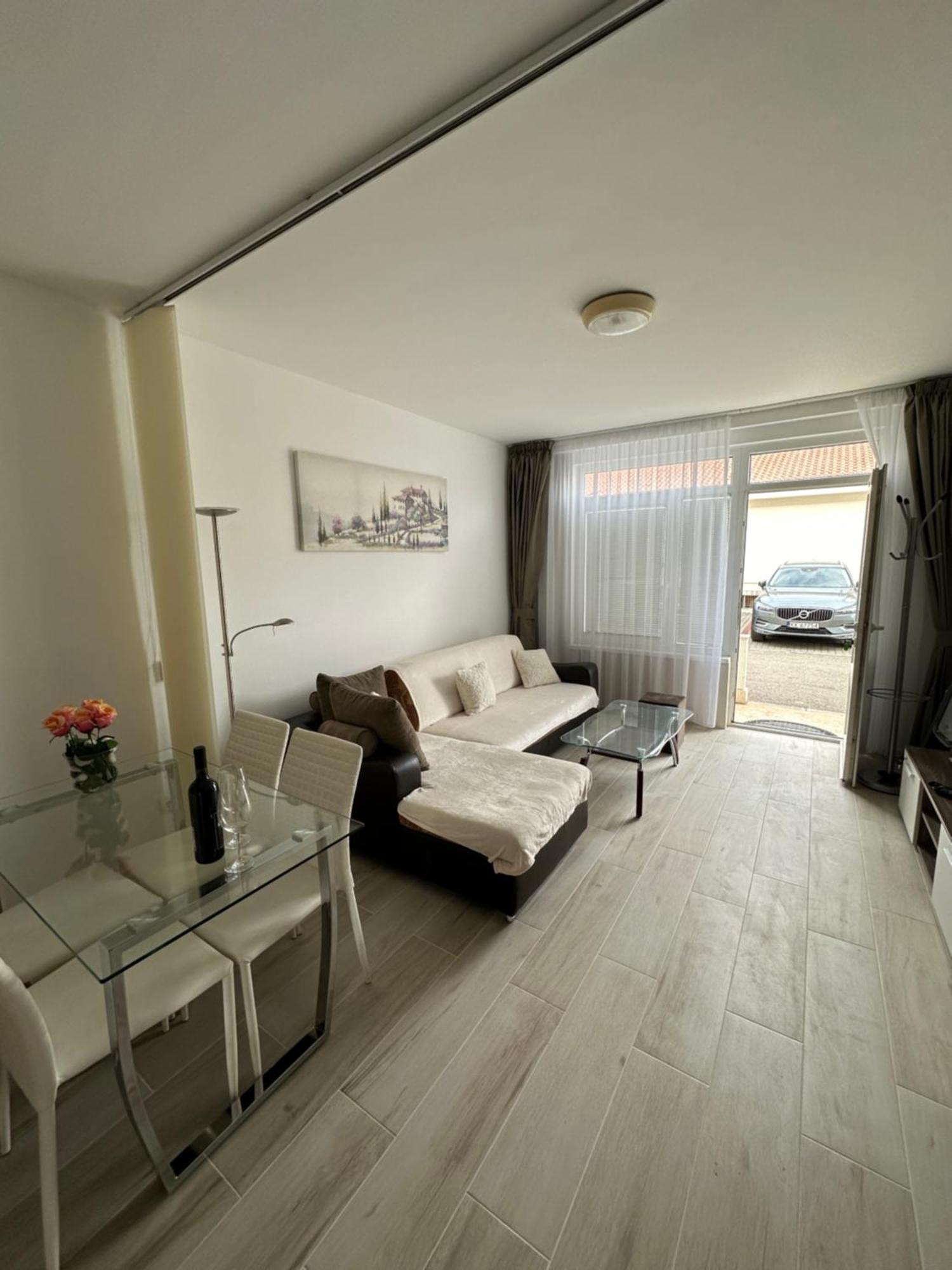 Irish Apartment Complex Budva Bagian luar foto